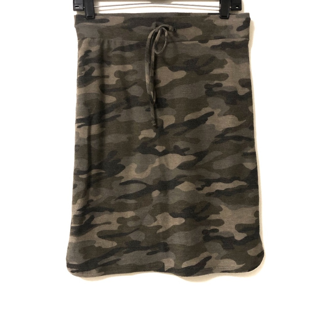 Jenny Boston Camo Drawstring Sweater Skirt